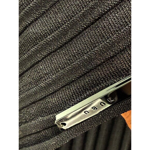 NUBU Studio Hungarian Black Ribbed Knit Top - Picture 9 of 10